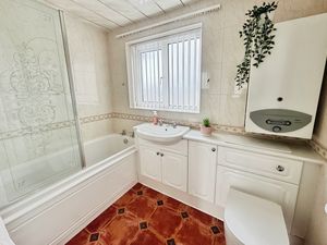 Photo 1- click for photo gallery